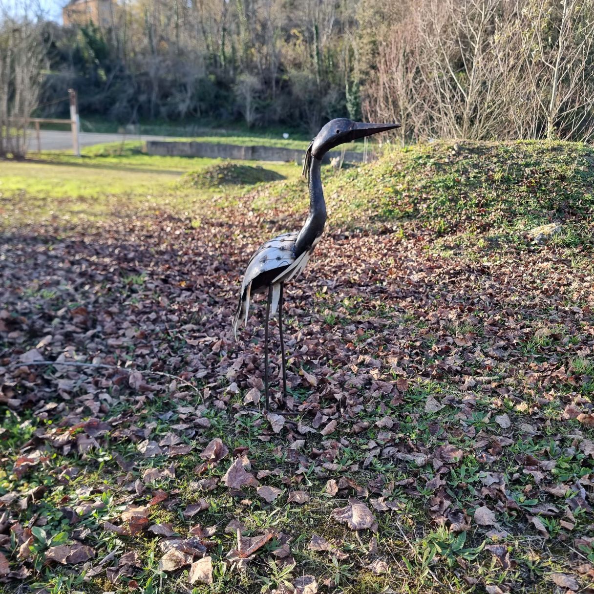 Click thumbnail to enlarge and hover over the picture to zoom Guinea Fowl Small Wire 4