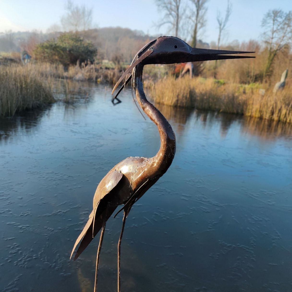 Click thumbnail to enlarge and hover over the picture to zoom Heron Neck S 3