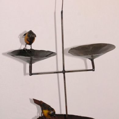 drinker and seed holder to hang + 2 birds